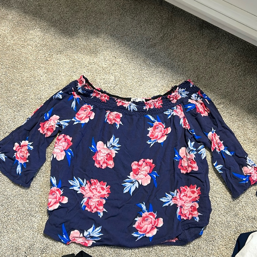 Kohls top size:medium